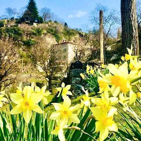 La Casa Sulla Collina Del Castello Villa Breno Kültér fotó