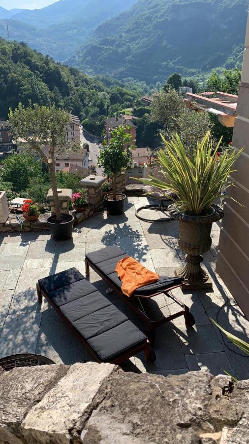La Casa Sulla Collina Del Castello Villa Breno Kültér fotó